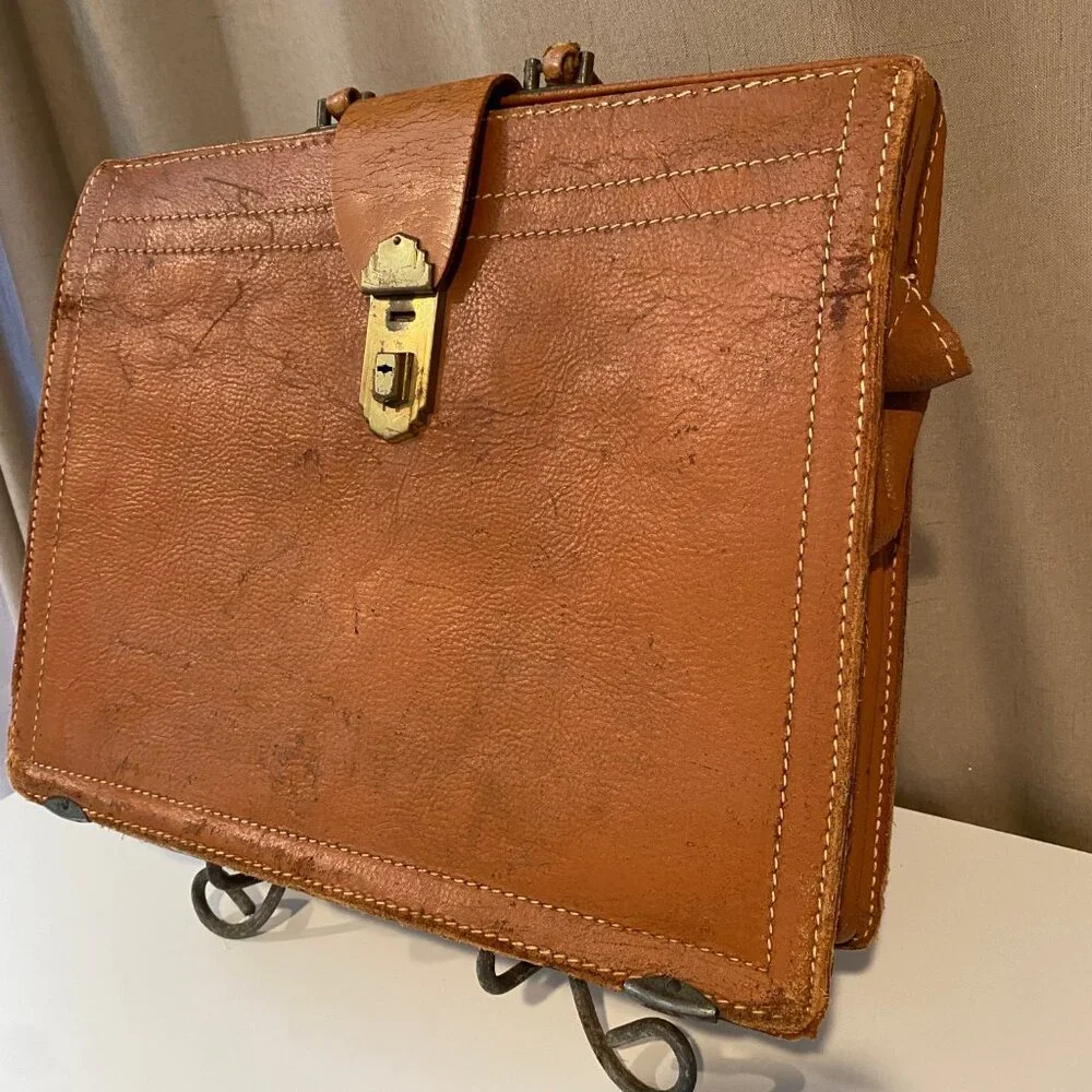 Vintage RexBilt Genuine Cowhide Leather Doctor’s Bag Briefcase‎ 13